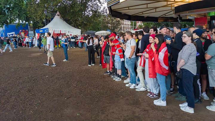 杭州警方紧急提醒：涉案100多万，世界杯赌球8人被抓，3人已被刑拘！｜星空娱乐官网（封面配图）